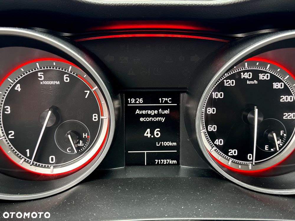 Suzuki Swift - 14