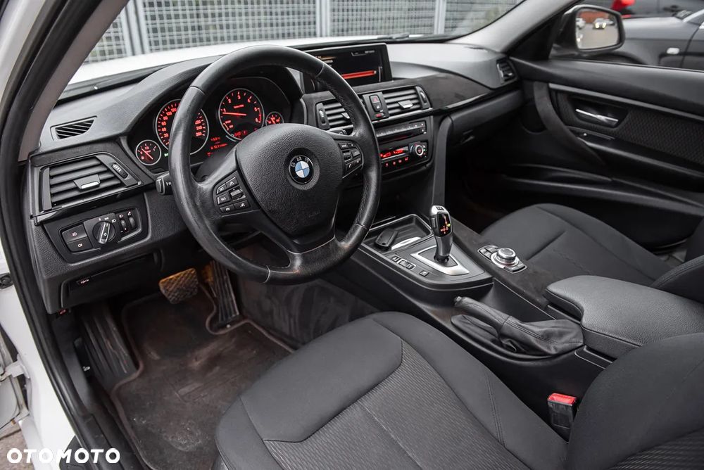 BMW Seria 3 320d - 7
