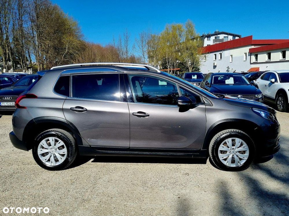 Peugeot 2008 1.5 BlueHDi Allure S&S - 4
