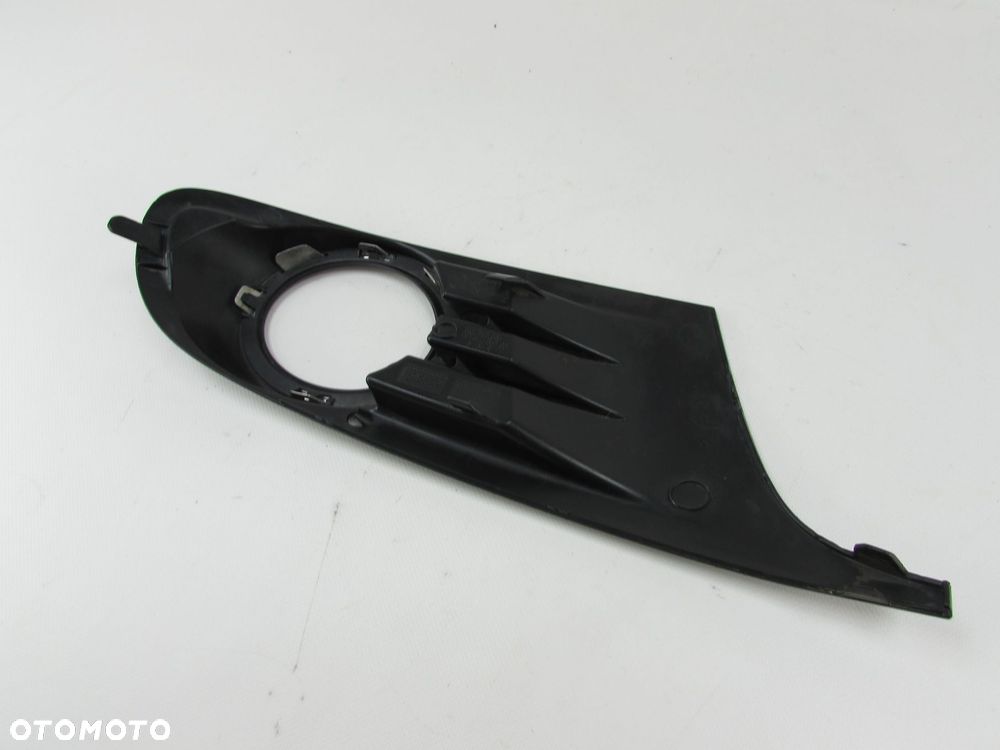 VW GOLF VI 08-12 KRATKA ZDERZAKA PRAWA 5K0853665 - 6