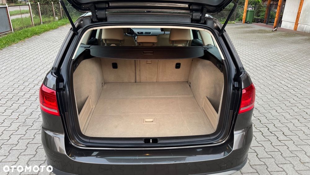Volkswagen Passat Alltrack 2.0 TDI 4Mot - 26