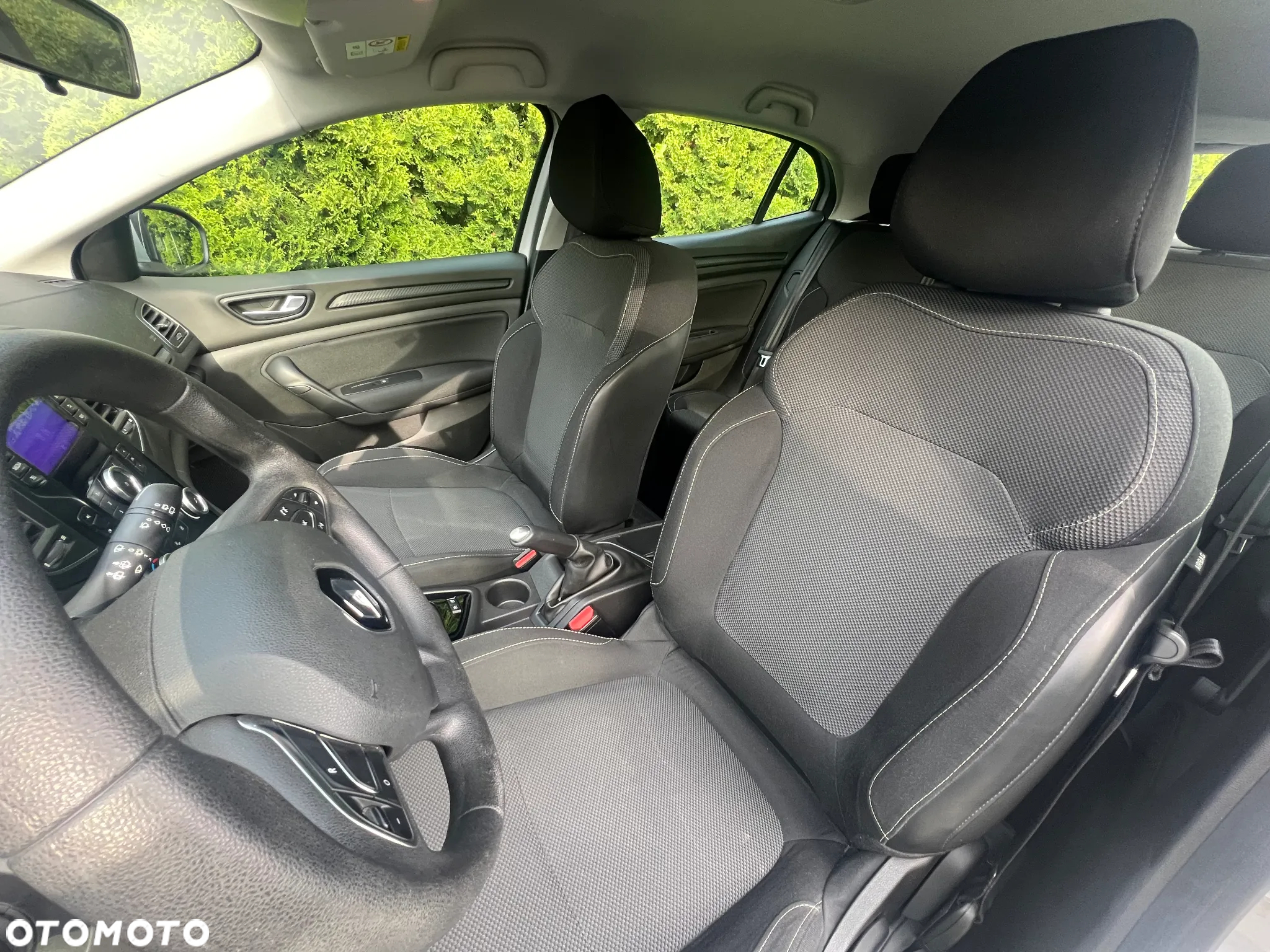 Renault Megane 1.6 SCe Life - 17