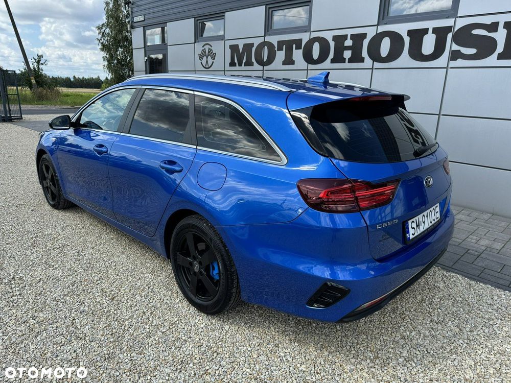 Kia Ceed - 7
