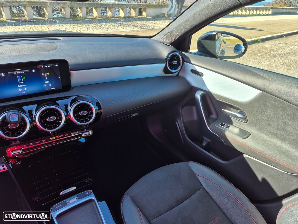 Mercedes-Benz A 250 Limousine e - 10