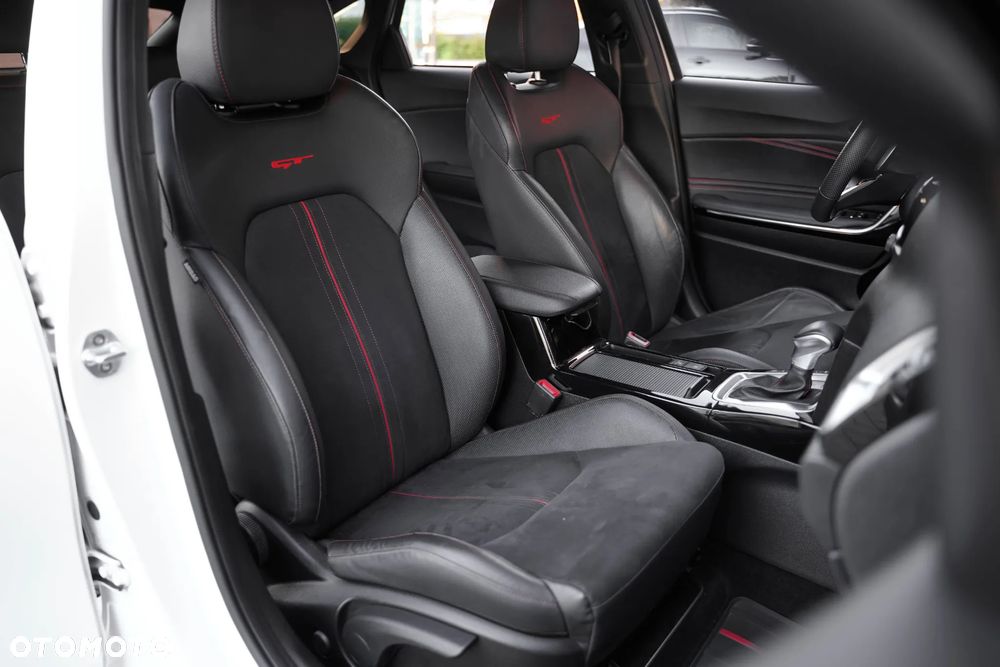 Kia ProCeed - 8