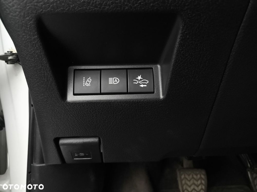 Toyota Yaris - 25