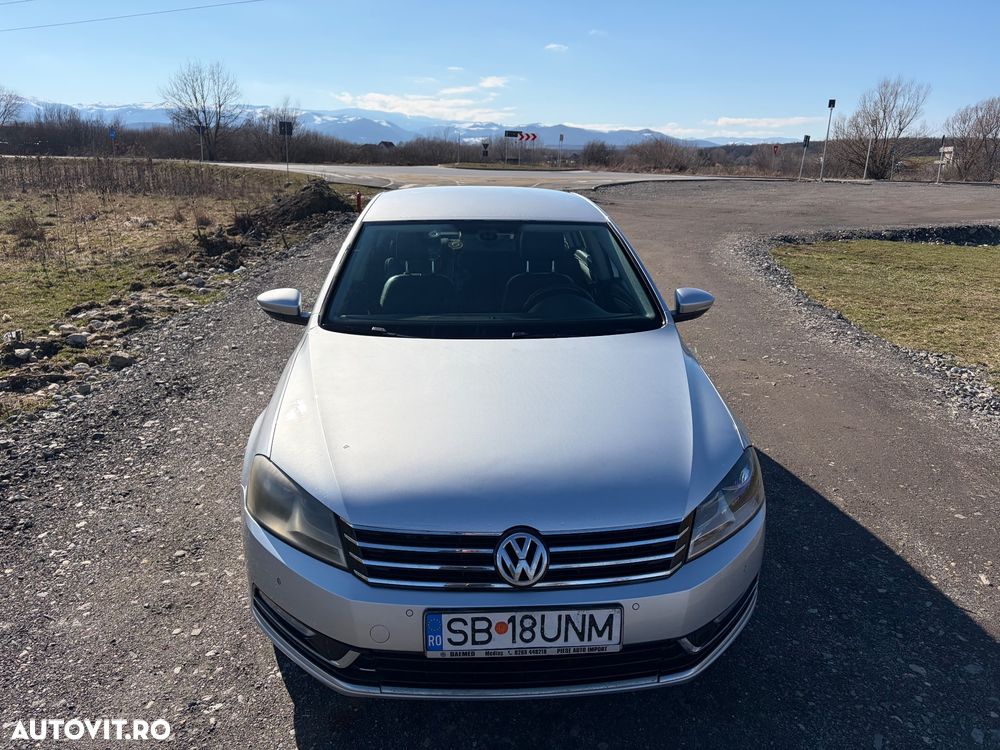 Volkswagen Passat 2.0 TDI BlueMotion Technology Comfortline - 4