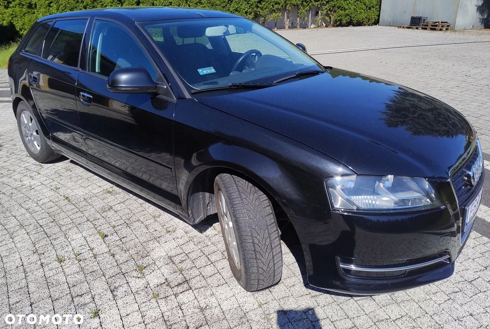 Audi A3 Sportback 1.6 TDI Ambiente - 4