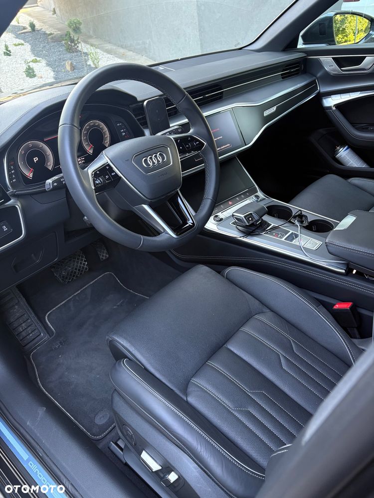 Audi A6 Allroad - 11