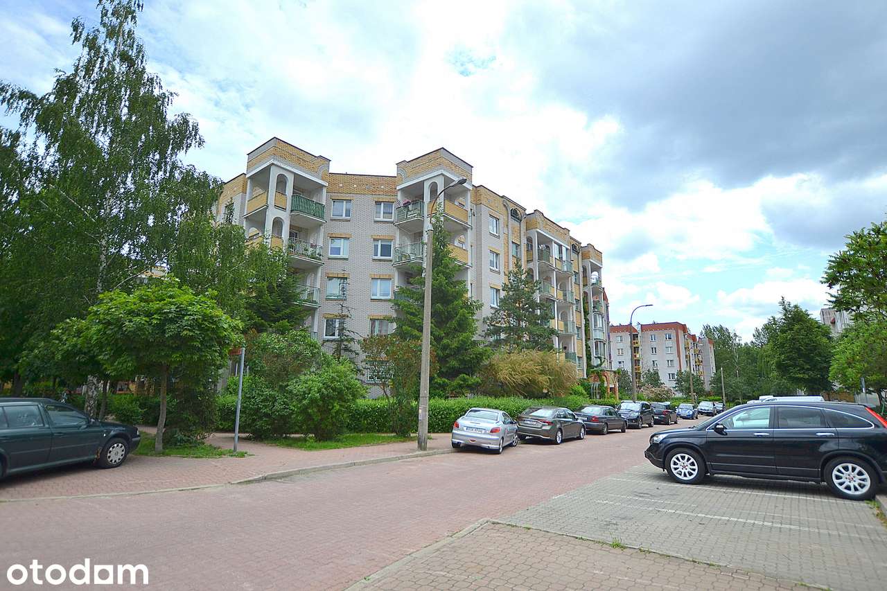 >>2 pokoje z balkonem<>2 piętro