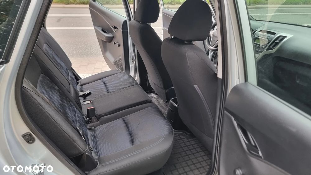 Hyundai ix20 1.4 blue Comfort - 25