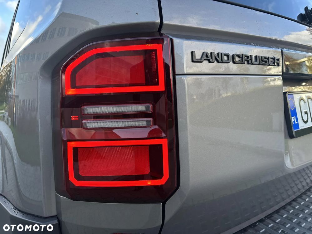 Toyota Land Cruiser LC 2.8 D-4D Executive - 11