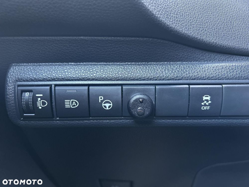 Toyota Corolla 1.8 Hybrid Comfort - 19