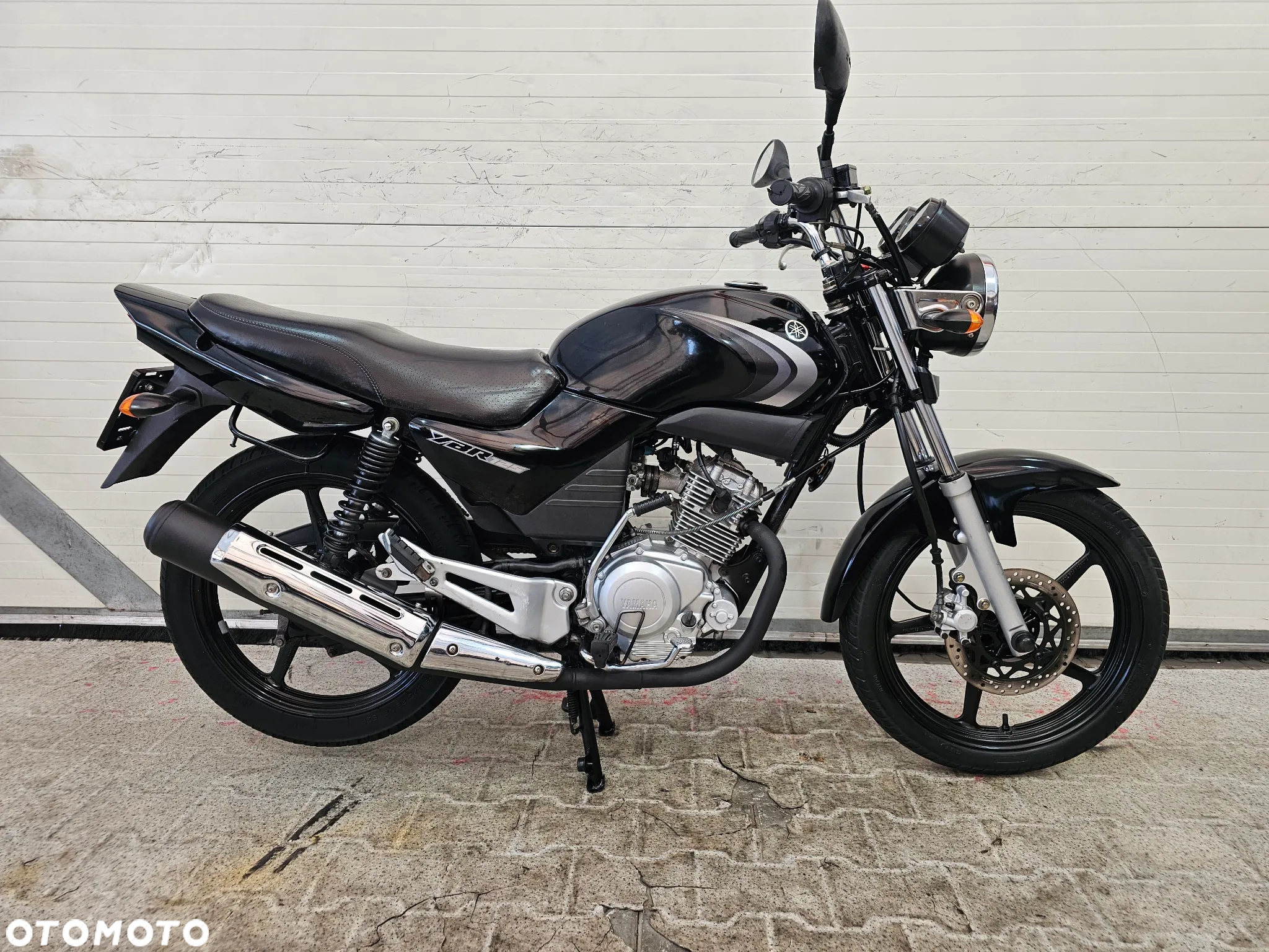 Yamaha YBR - 4
