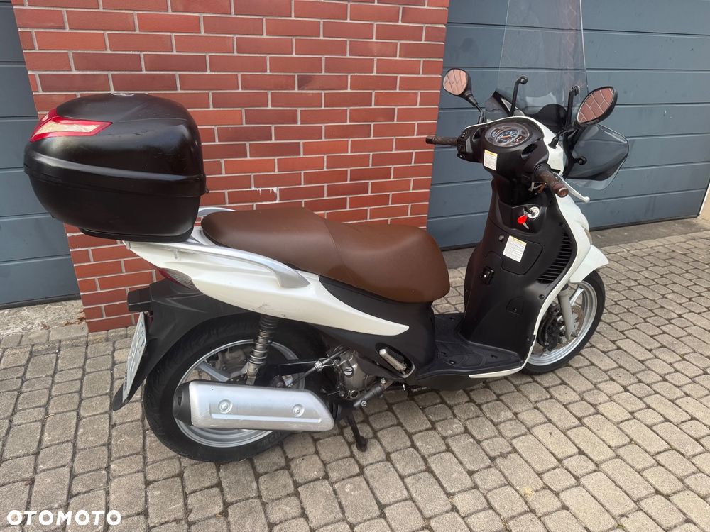 Suzuki Inny - 3