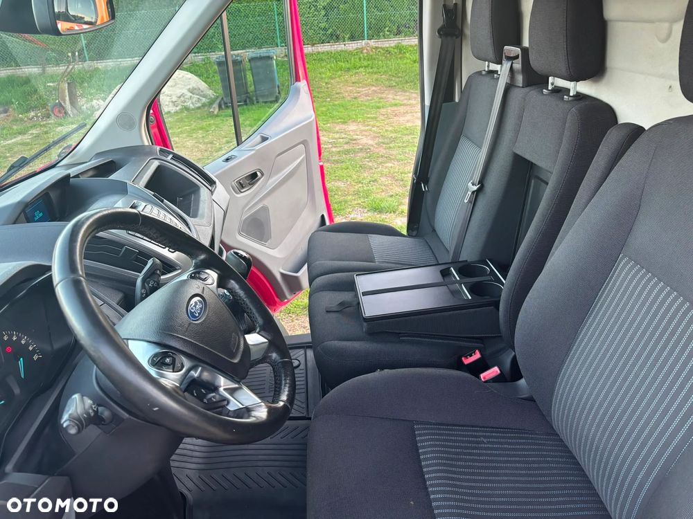 Ford Transit - 15