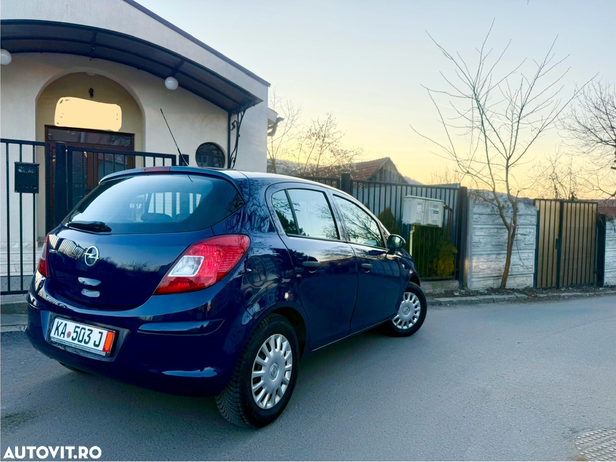 Opel Corsa 1.2 Enjoy - 11