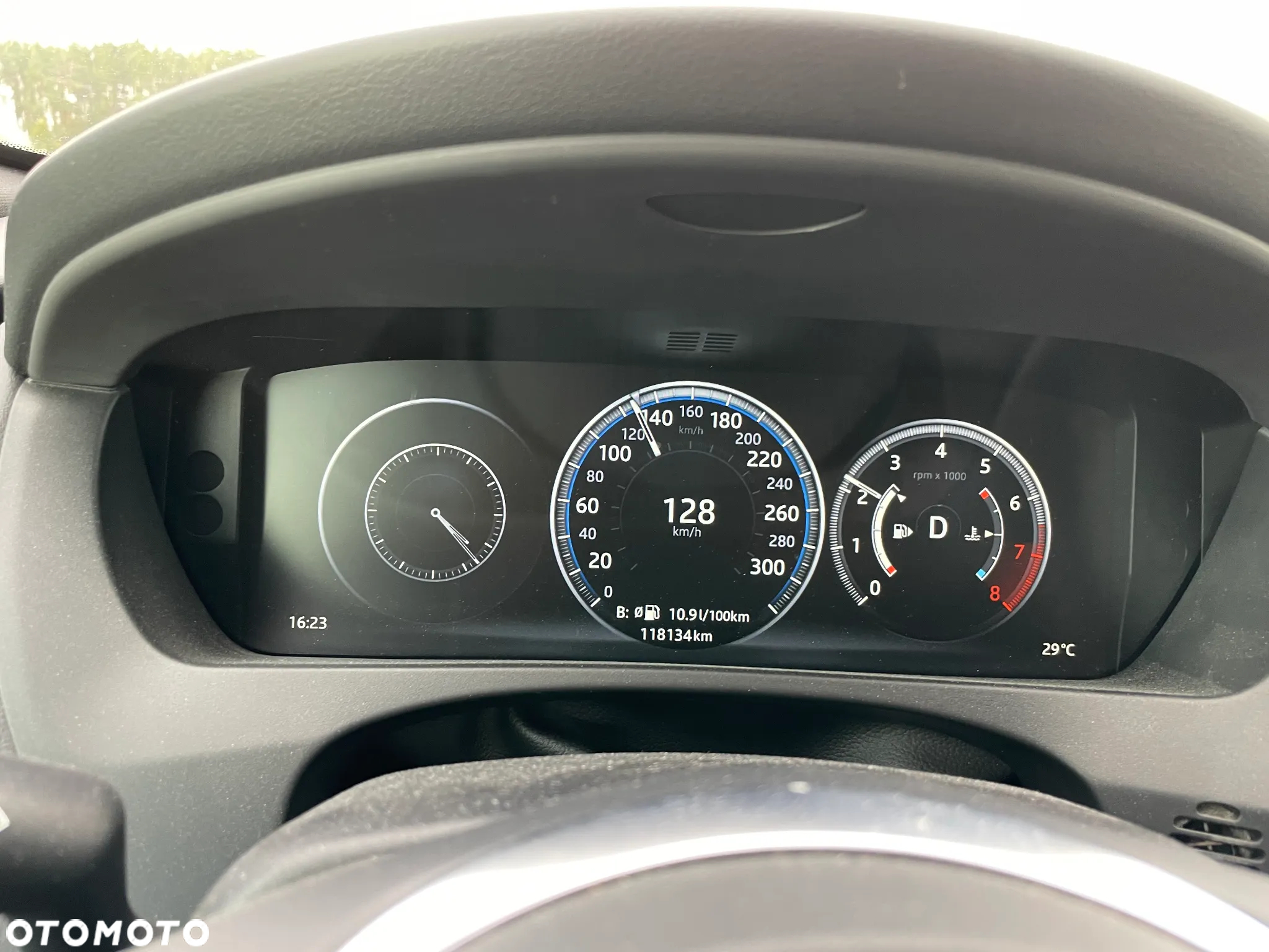 Jaguar F-Pace S AWD - 3