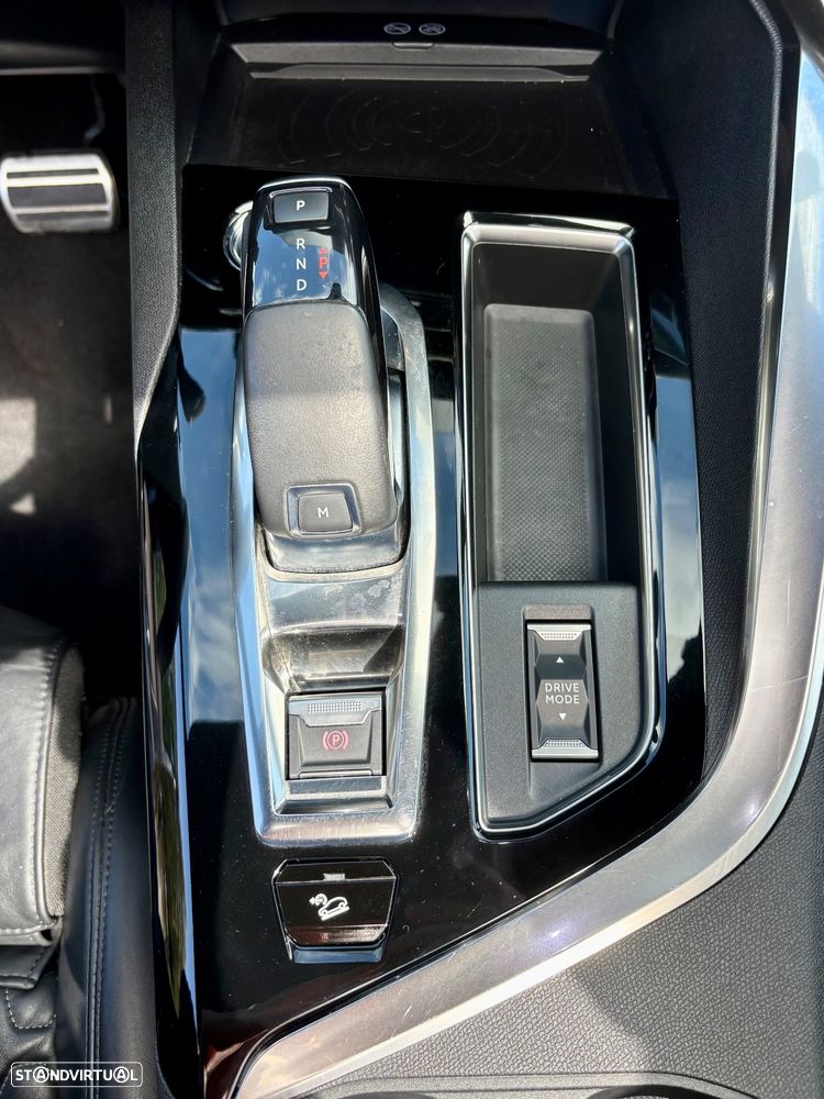 Peugeot 5008 2.0 BlueHDi GT EAT8 - 24