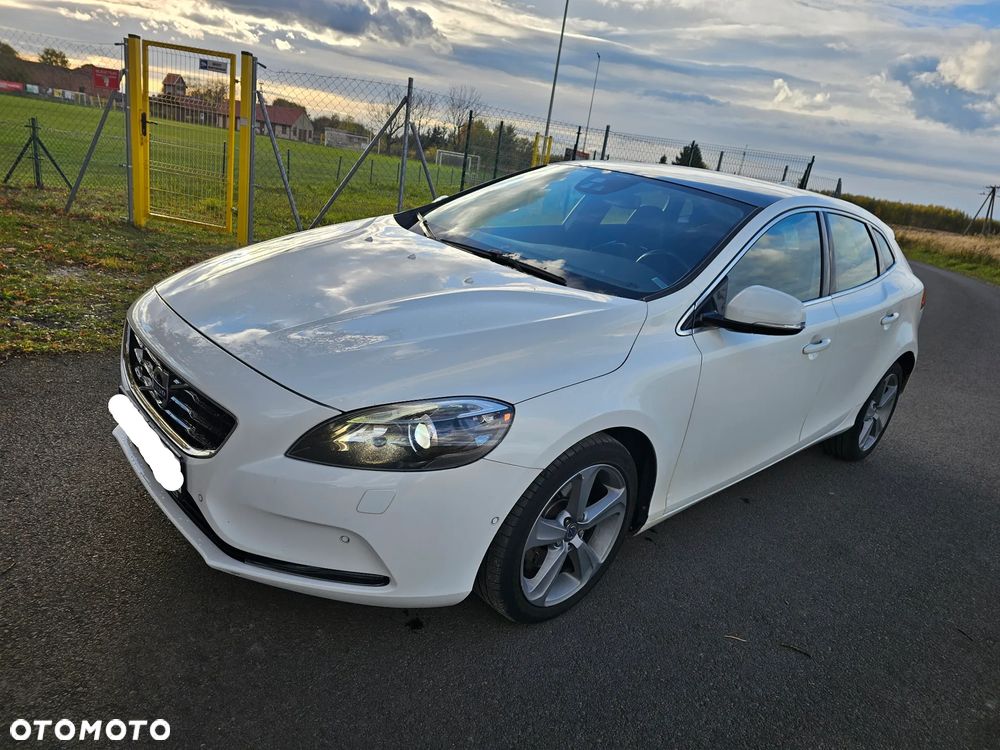 Volvo V40 T3 Momentum - 2