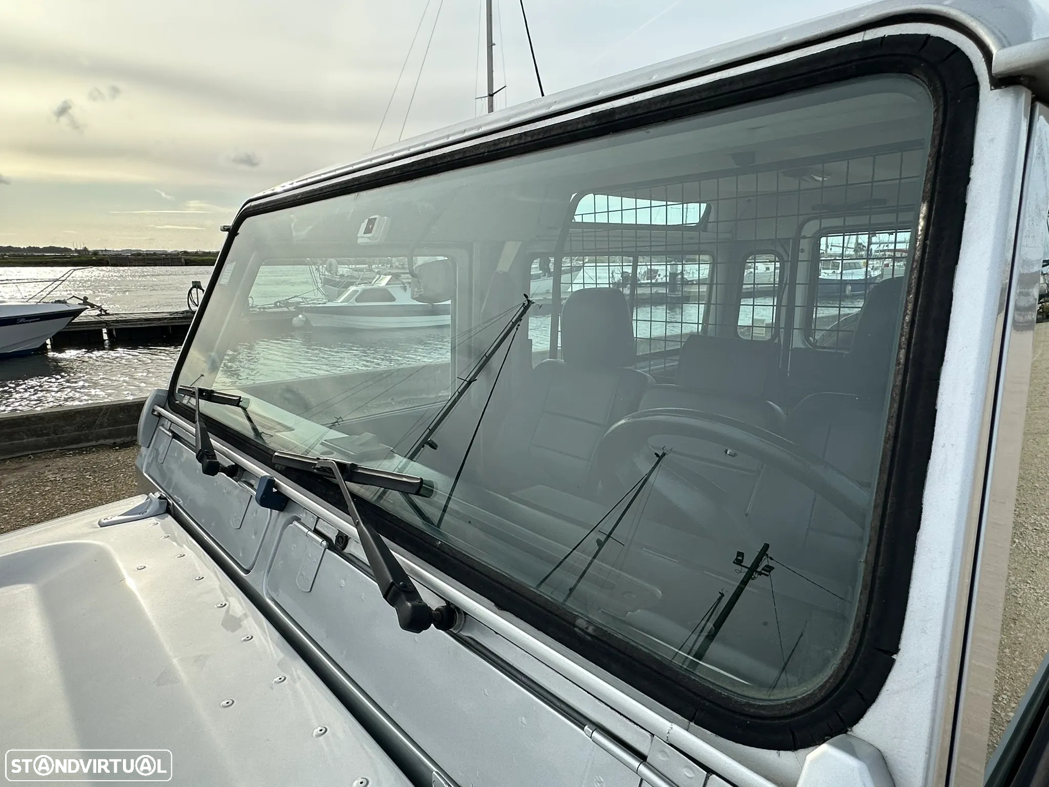 Land Rover Defender 90 SW 2.5 Td5 SE - 19
