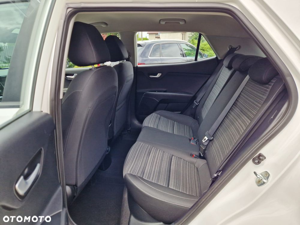 Kia Stonic 1.2 Spirit - 19