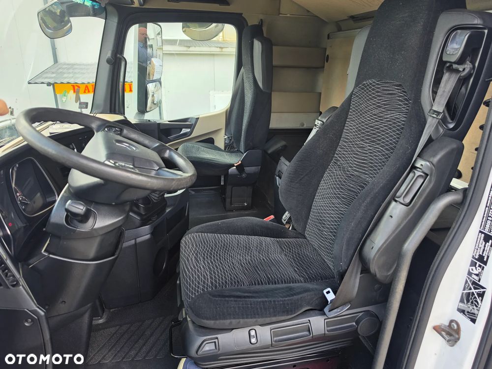 Mercedes-Benz actros1842 - 9