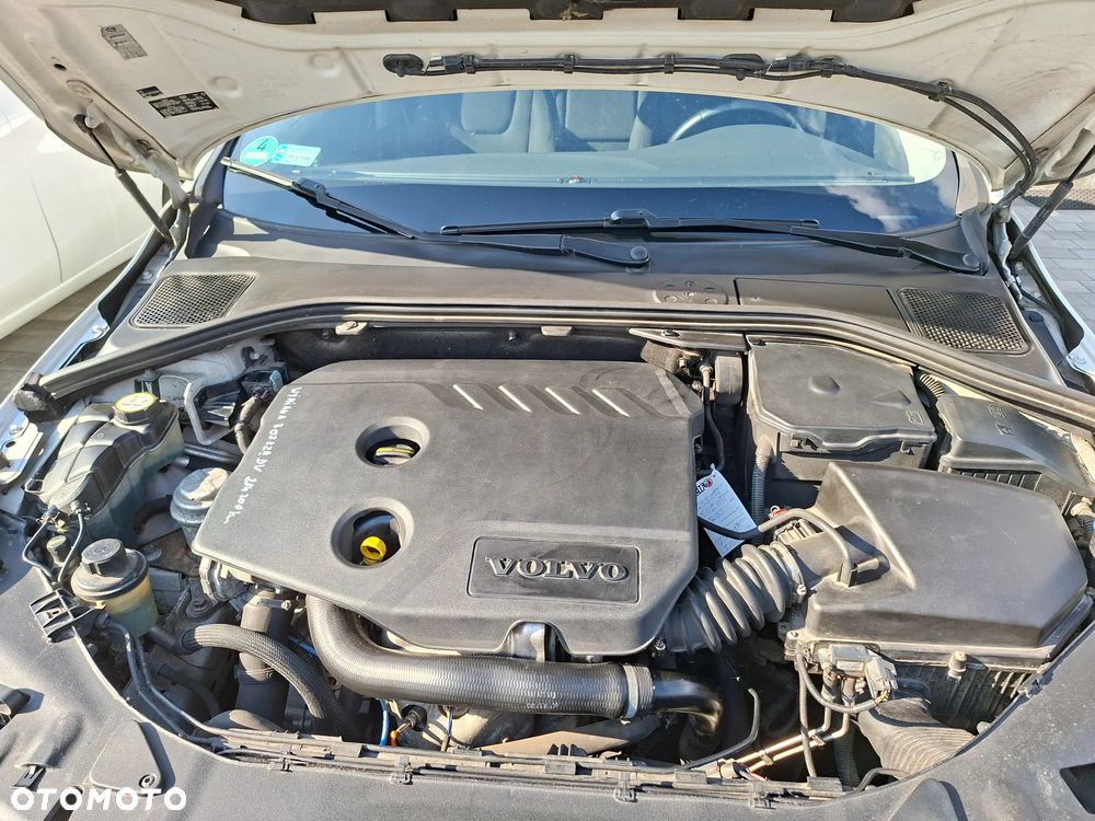 Volvo V60 DRIVe - 15