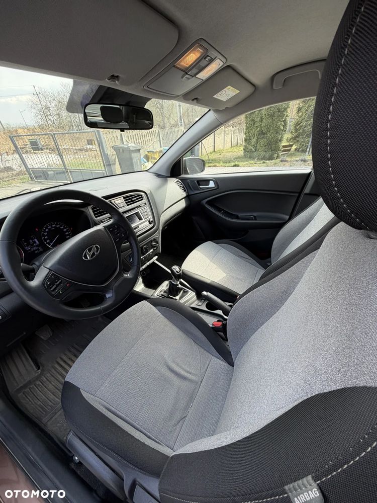 Hyundai i20 blue 1.0 T-GDI Classic - 26