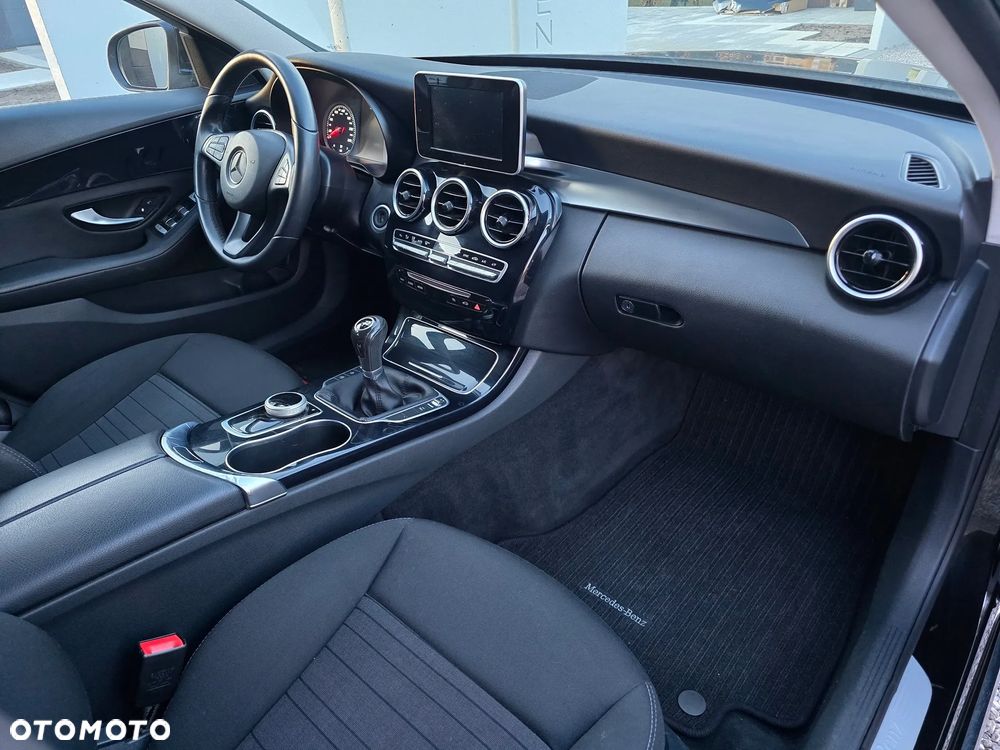 Mercedes-Benz Klasa C 180 (BlueTEC) d Avantgarde - 10