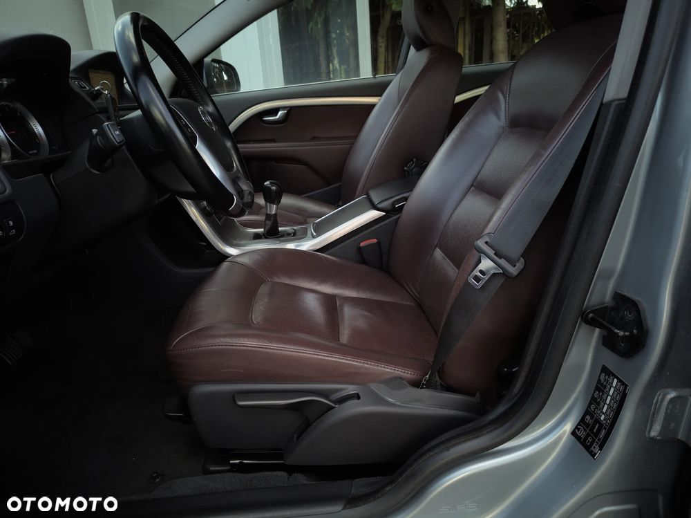 Volvo V70 D4 Momentum - 10