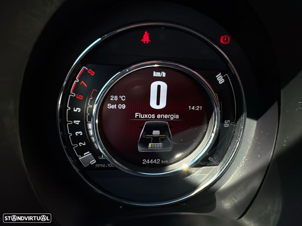 Fiat 500C 1.0 Hybrid - 9