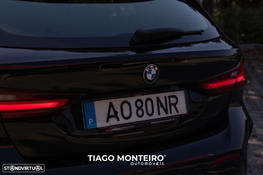 BMW 116 d Pack Desportivo M - 30
