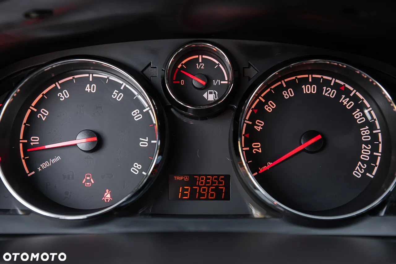 Opel Antara 2.4 4x4 Cosmo - 18