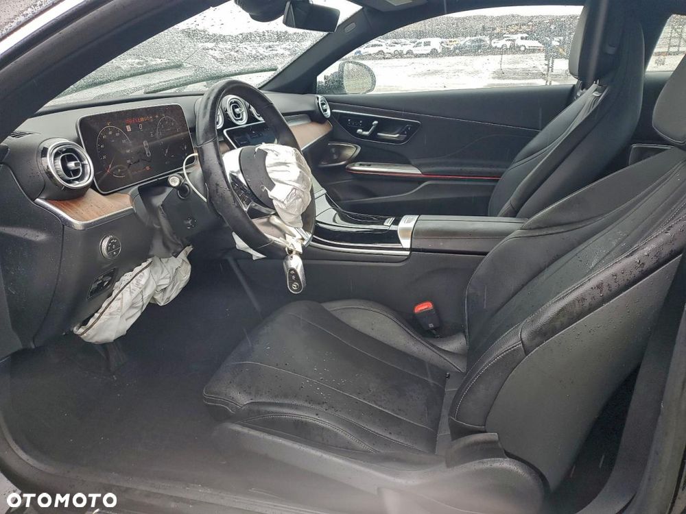 Mercedes-Benz CLE 300 4Matic 9G-TRONIC - 8