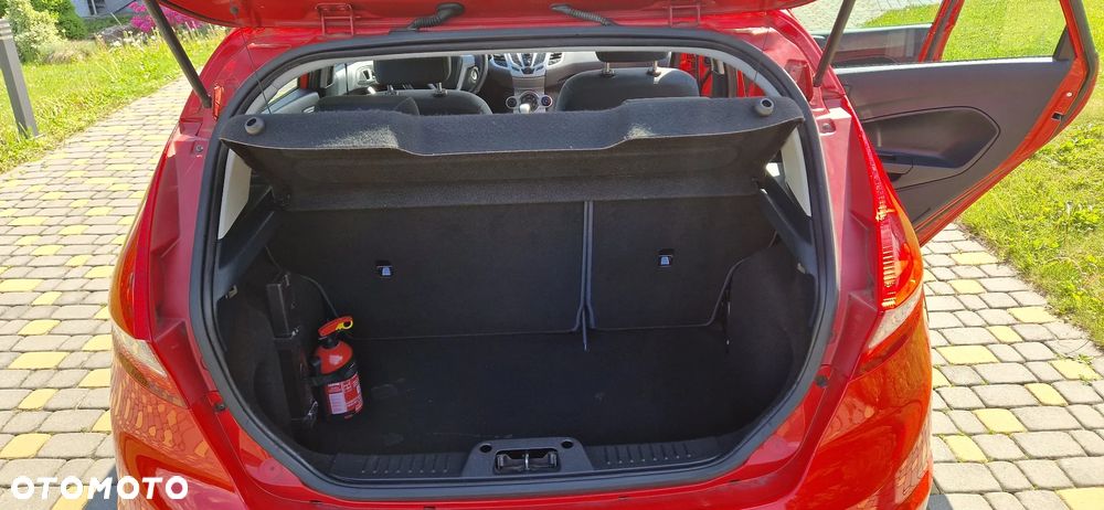 Ford Fiesta 1.25 Ambiente EU5 - 16