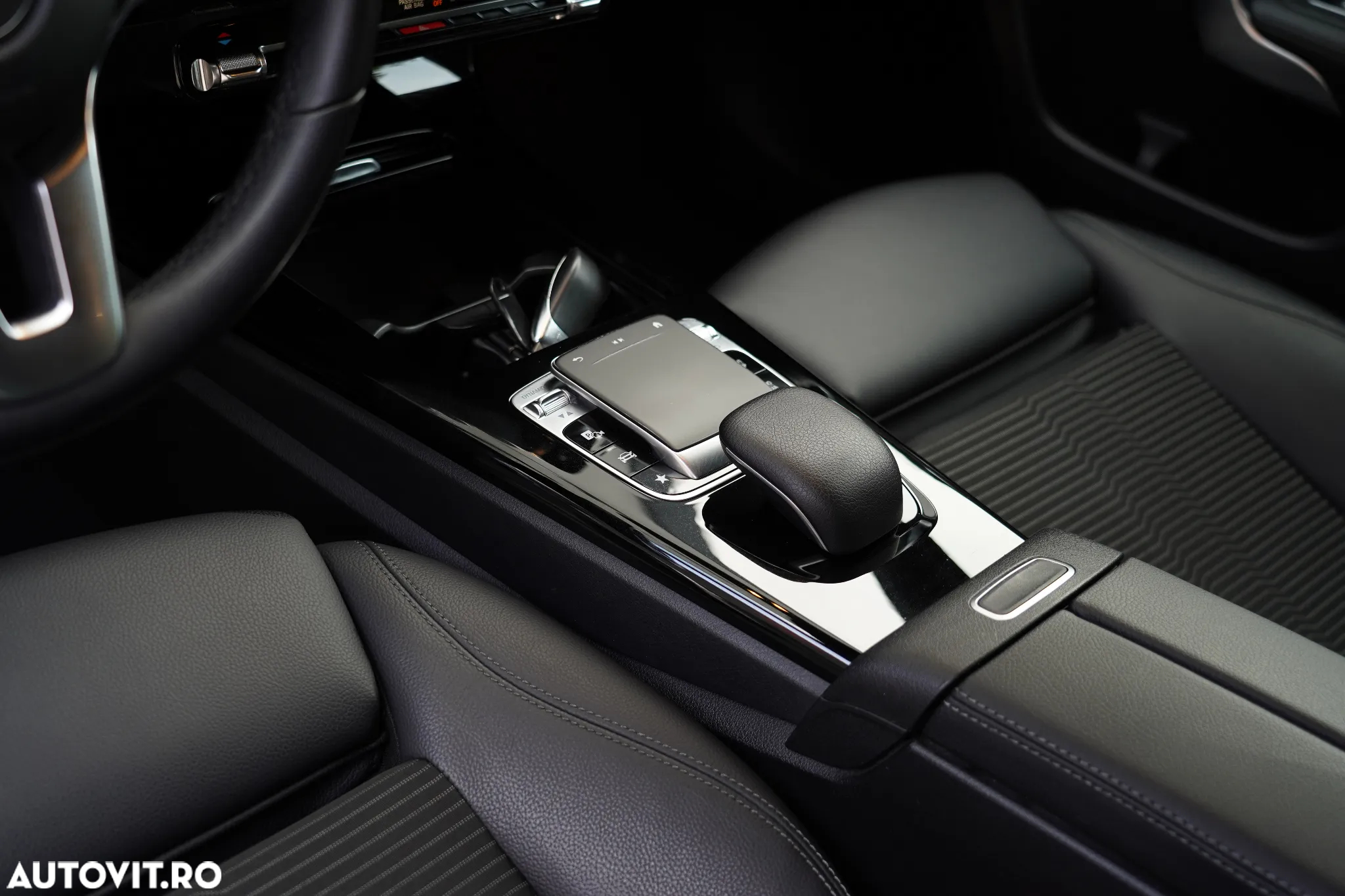 Mercedes-Benz CLA - 11