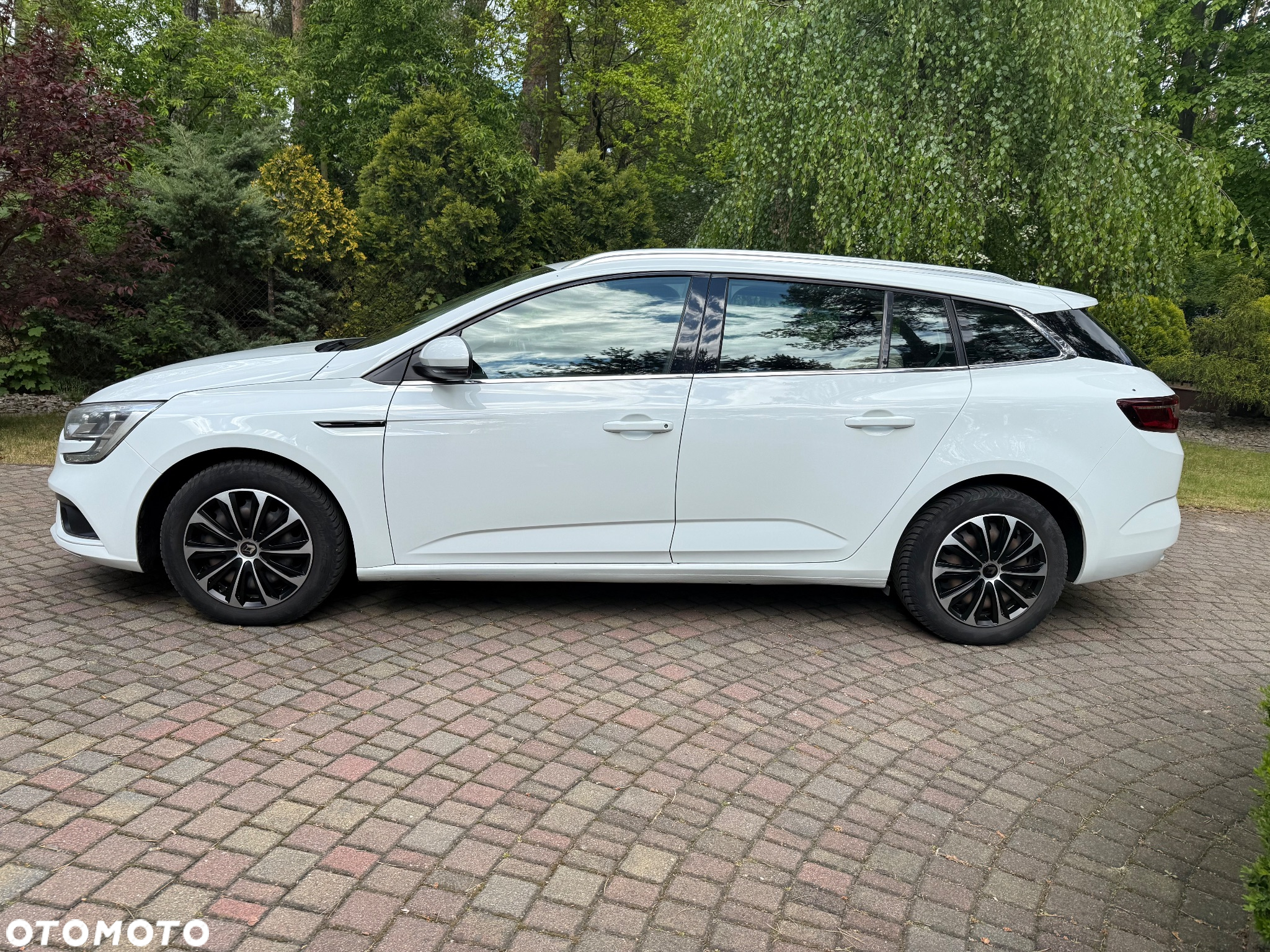 Renault Megane 1.5 dCi Business - 8
