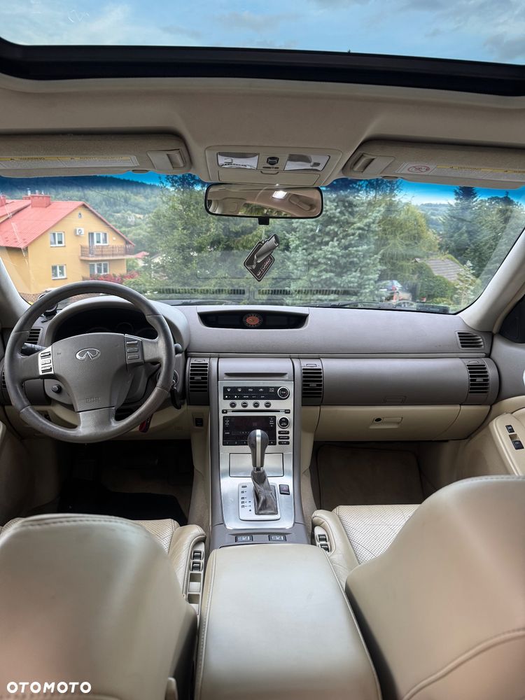 Infiniti G 3.5 AWD - 8