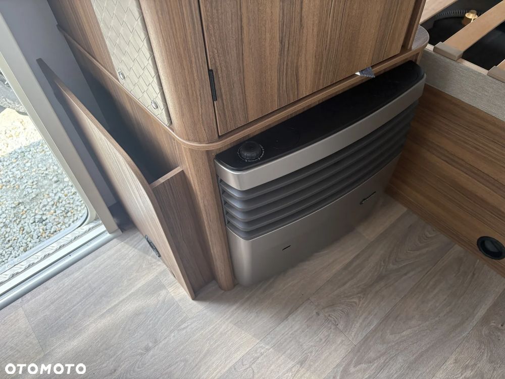 Hymer-Eriba Touring 310 - 8