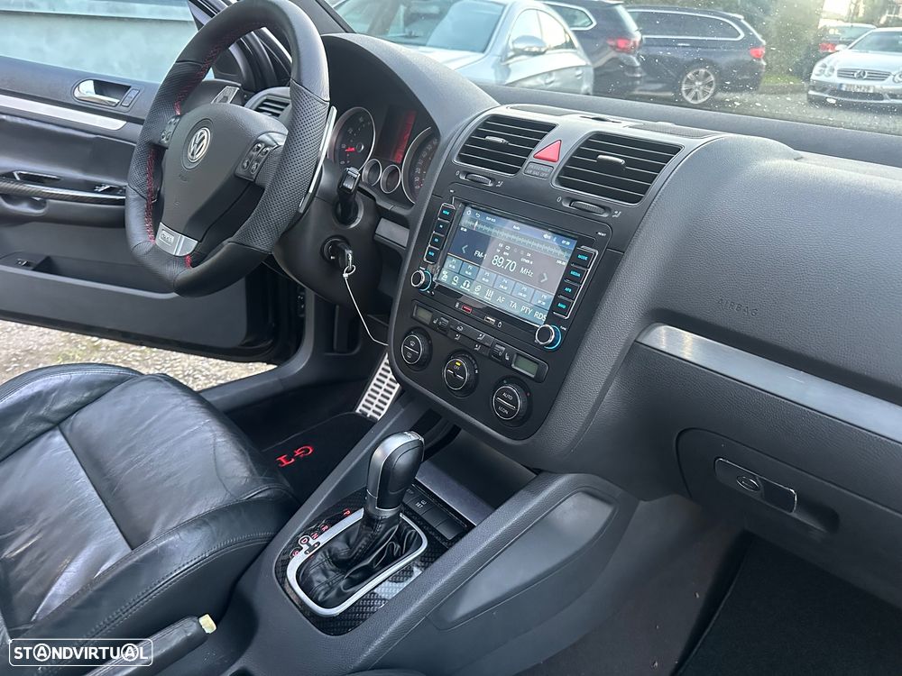 VW Golf 2.0 GTi DSG EC - 19