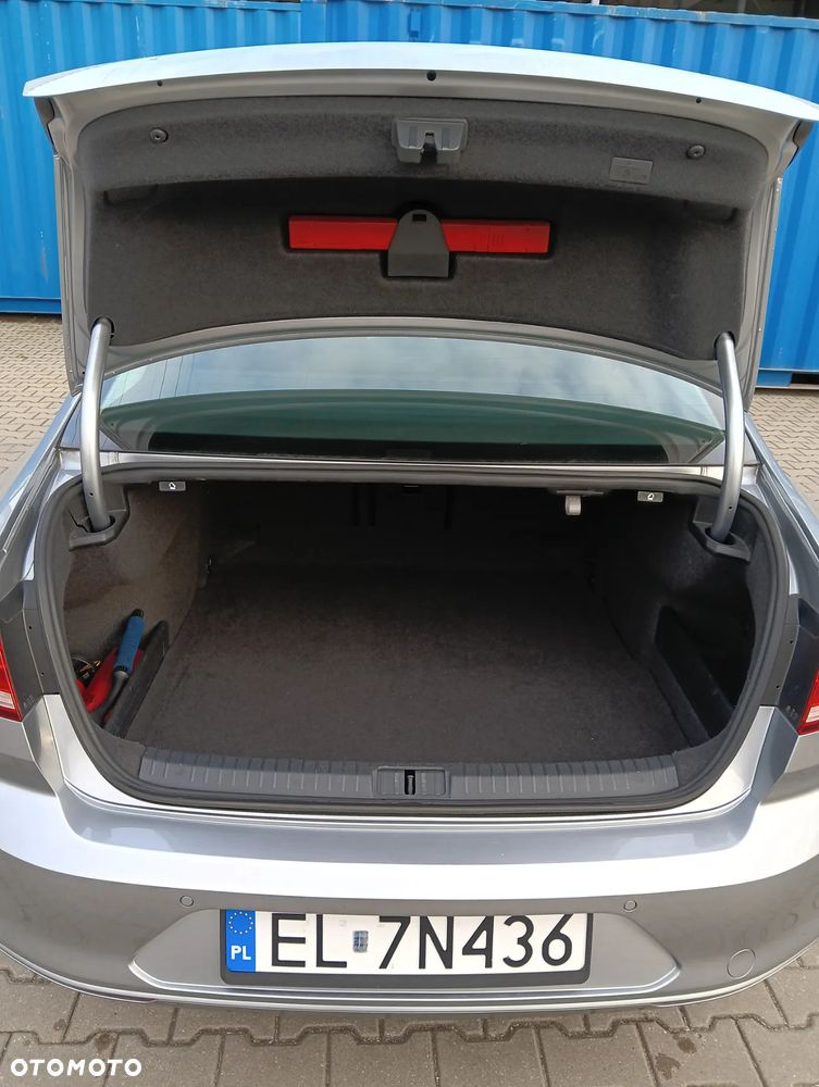 Volkswagen Passat 1.5 TSI EVO Business - 9