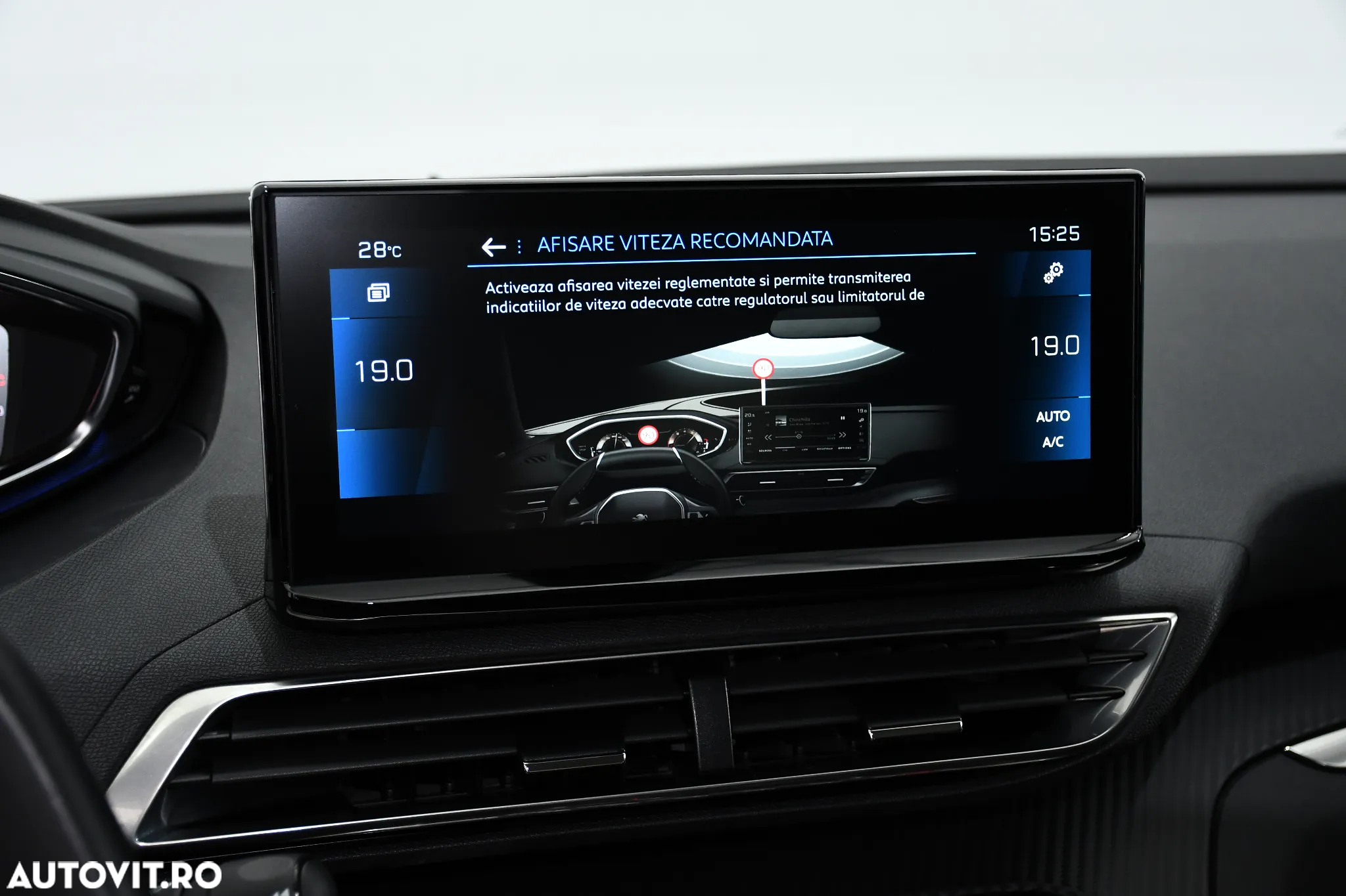 Peugeot 5008 1.5 BlueHDI s&s EAT8 Allure - 32