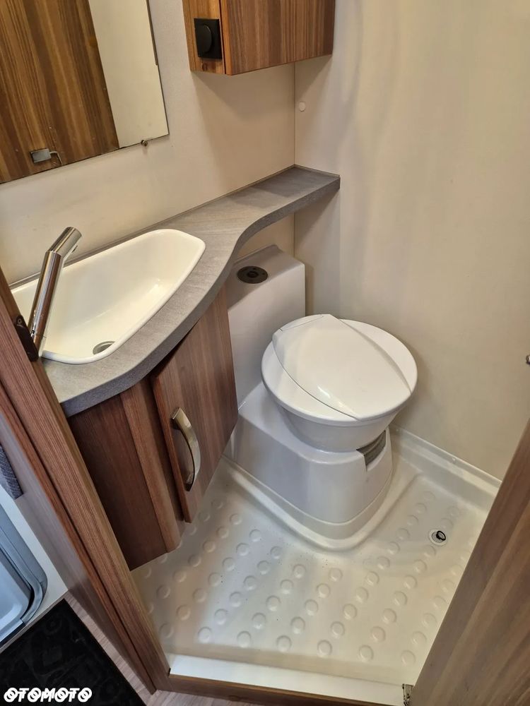 KNAUS Weinsberg  390 - 12