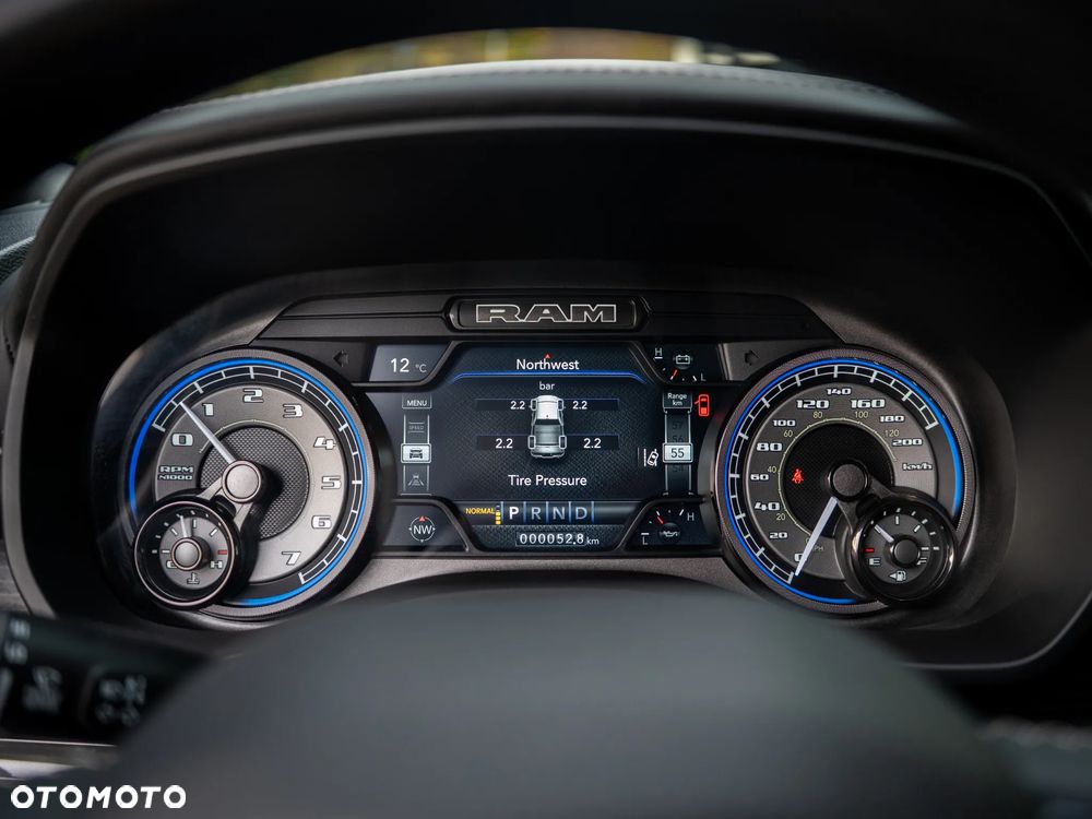 RAM 1500 5.7 Crew Cab Limited - 10