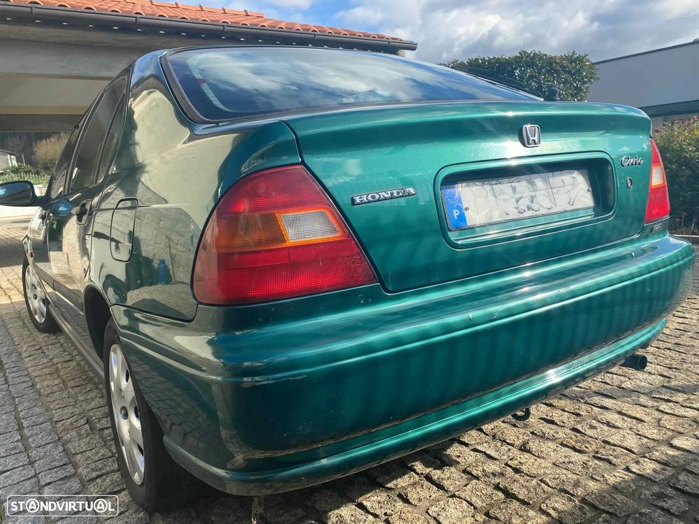 Honda Civic 1.4i - 4