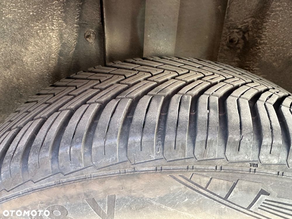 Ford Kuga 2.0 TDCi 4WD Titanium - 12