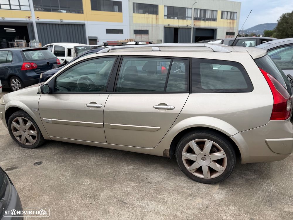 Renault Megane 2 1.5 Dci de 2006 para peças - 4
