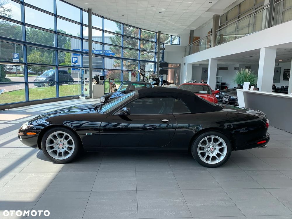 Jaguar XK XKR Cabriolet - 11