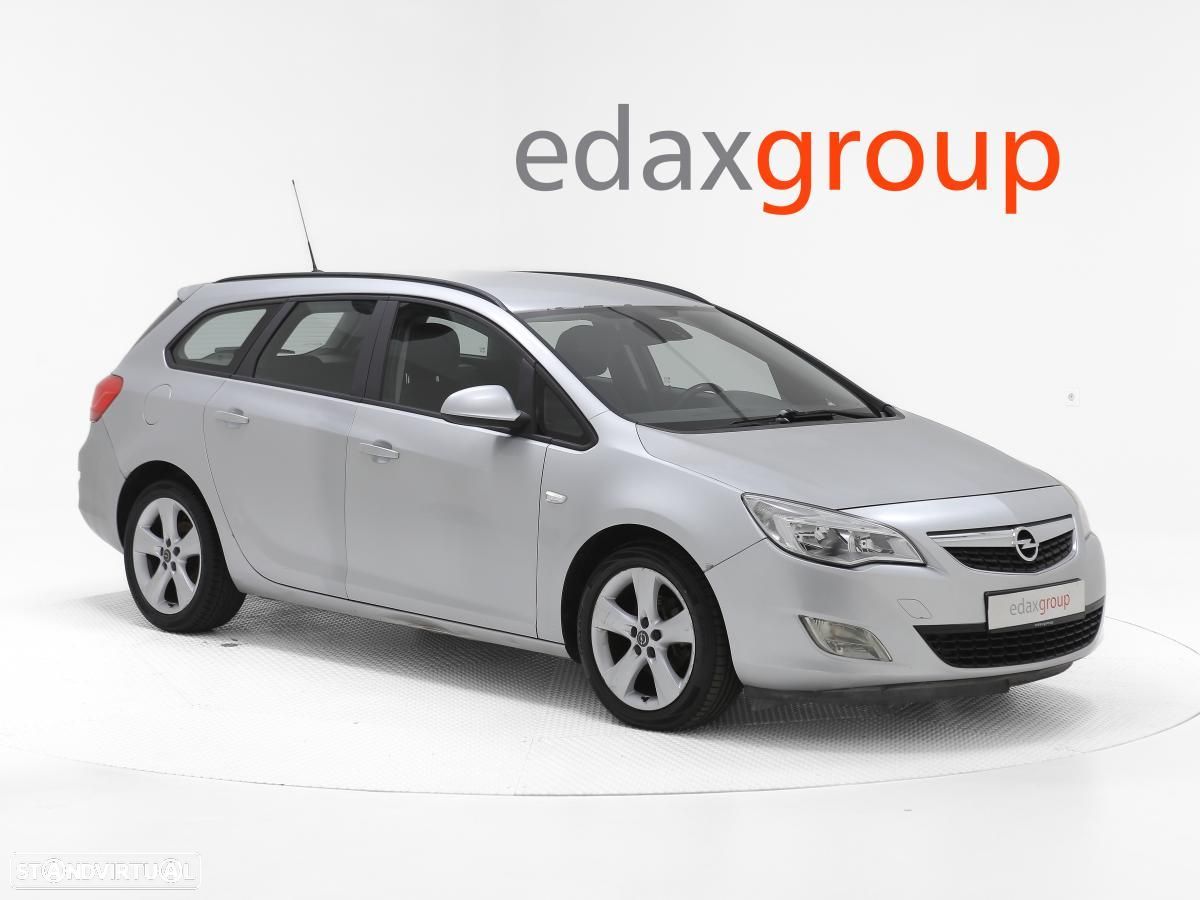 Opel Astra Sports Tourer - 1